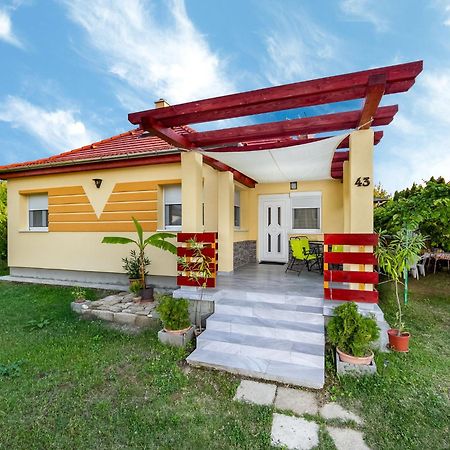 Holiday Home Violette By Interhome Balatonmariafurdo Exterior photo